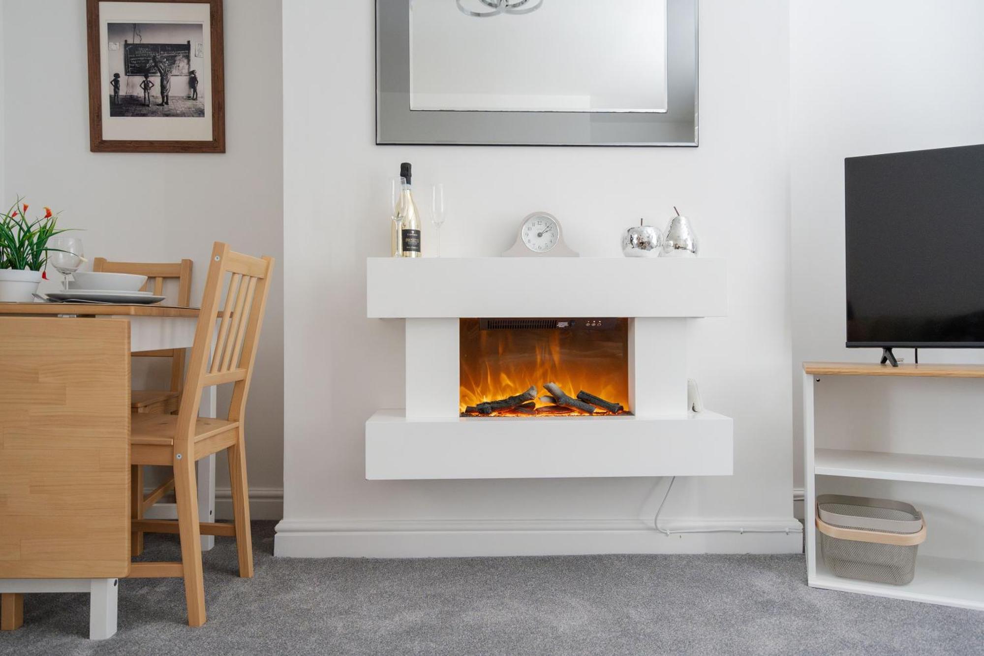 Buxton Apartment - 1 Bed, Free Parking, Wi-Fi Hazel Grove Eksteriør bilde