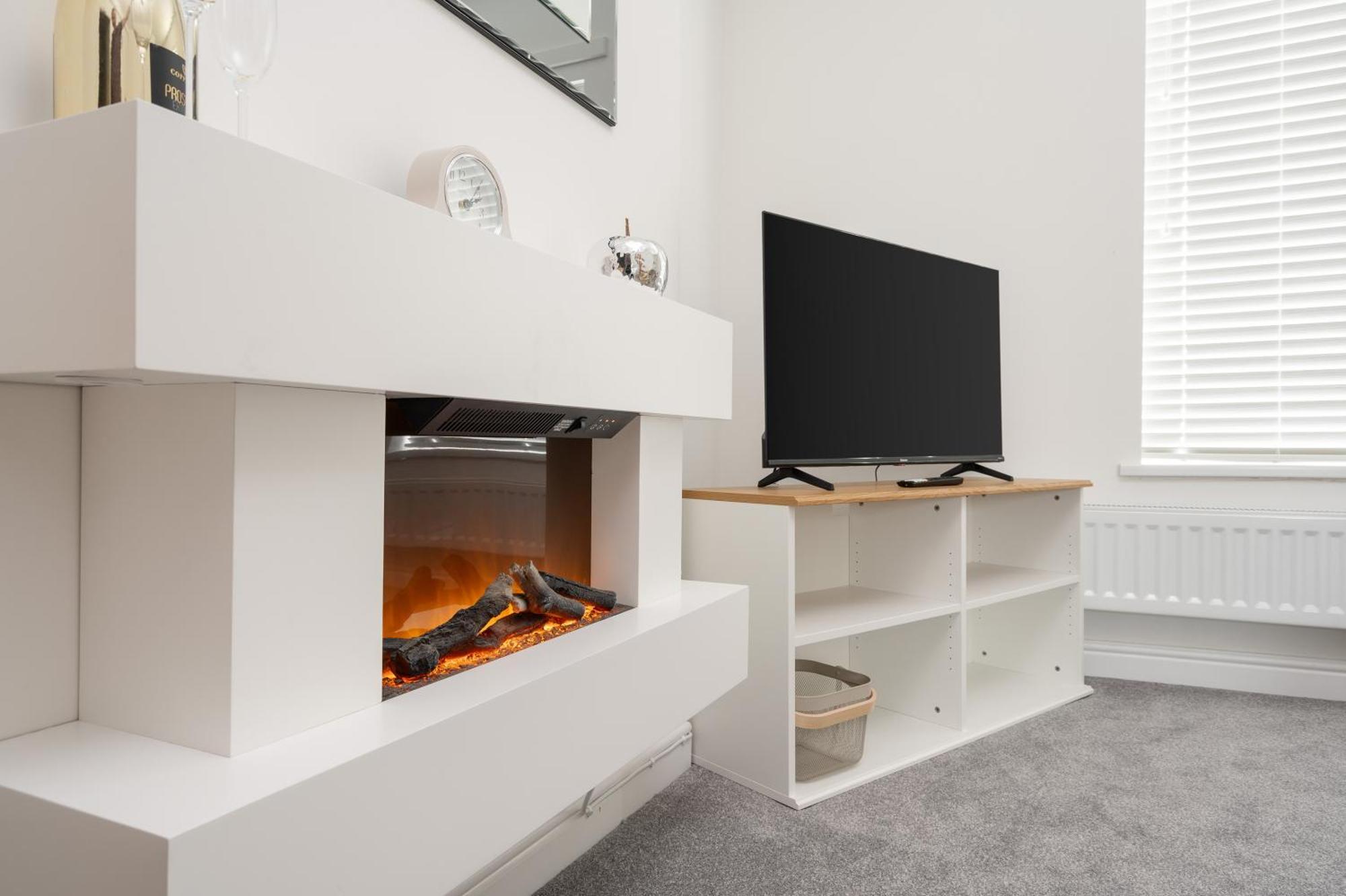 Buxton Apartment - 1 Bed, Free Parking, Wi-Fi Hazel Grove Eksteriør bilde