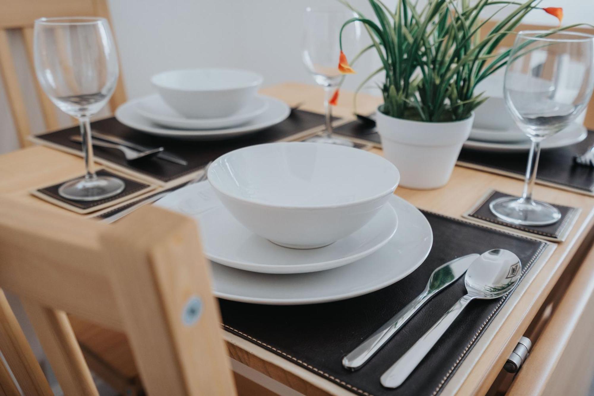 Buxton Apartment - 1 Bed, Free Parking, Wi-Fi Hazel Grove Eksteriør bilde